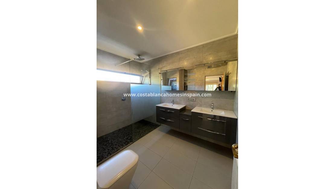 Resale -  - LOS BALCONES