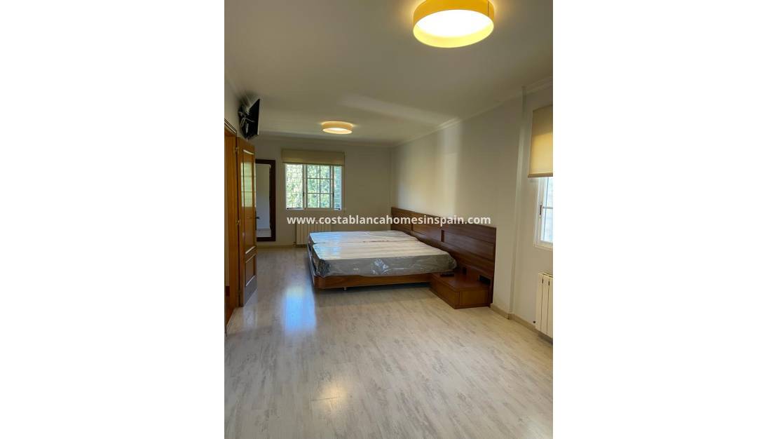 Resale -  - LOS BALCONES