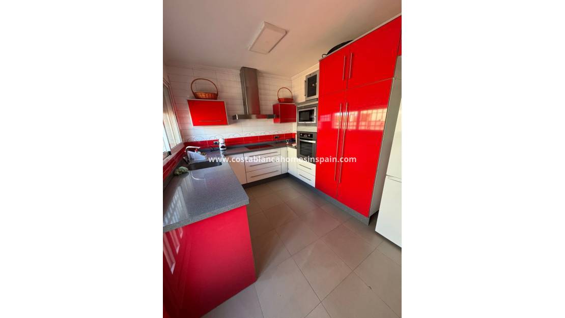 Resale -  - LOS BALCONES