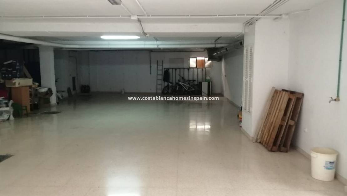 Resale -  - Orihuela