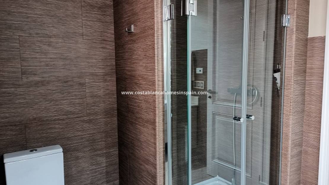 Resale -  - Orihuela