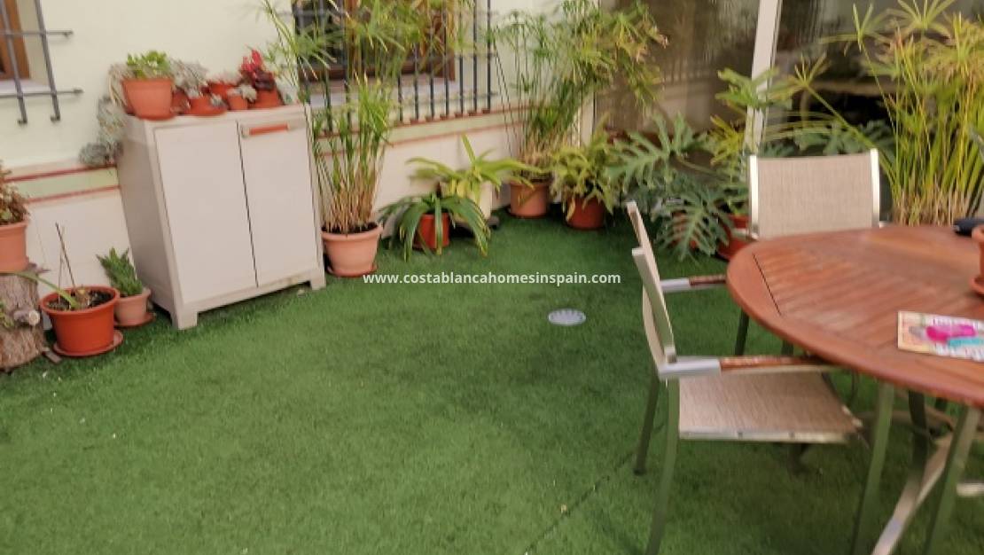 Resale -  - Orihuela