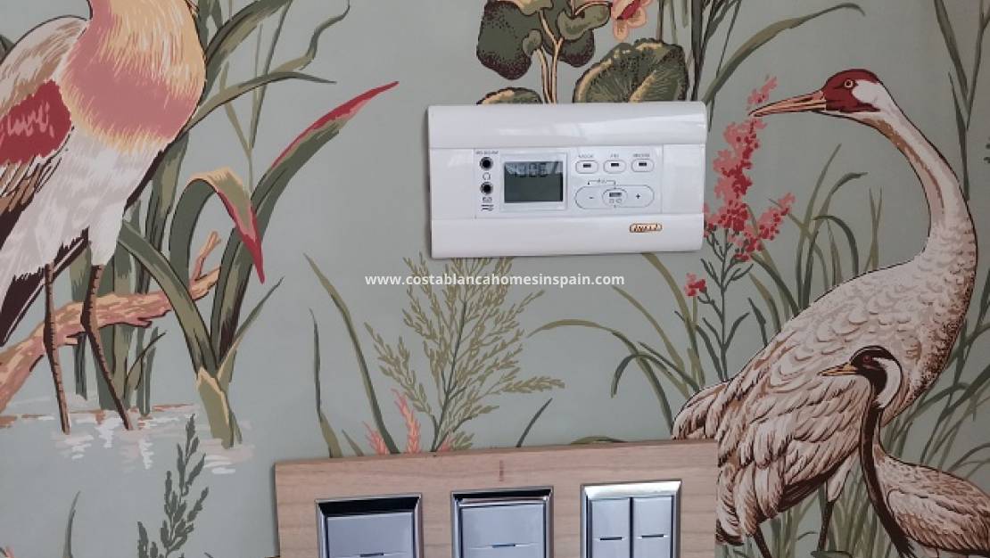 Resale -  - Orihuela