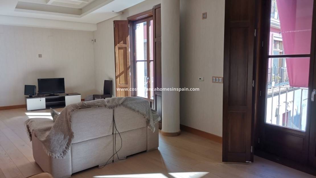 Resale -  - Orihuela