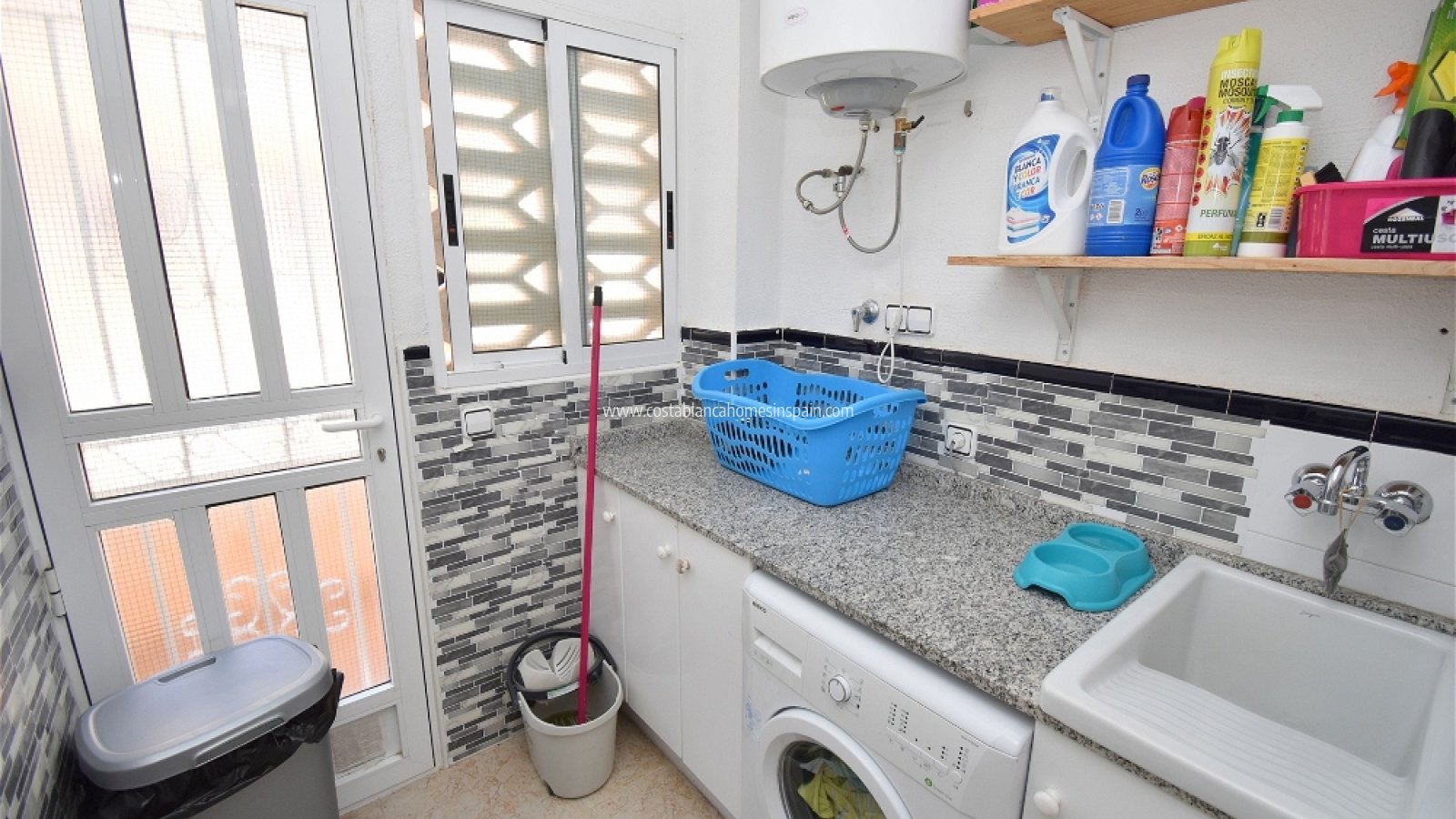 Resale -  - San Miguel de Salinas - BLUE LAGOON