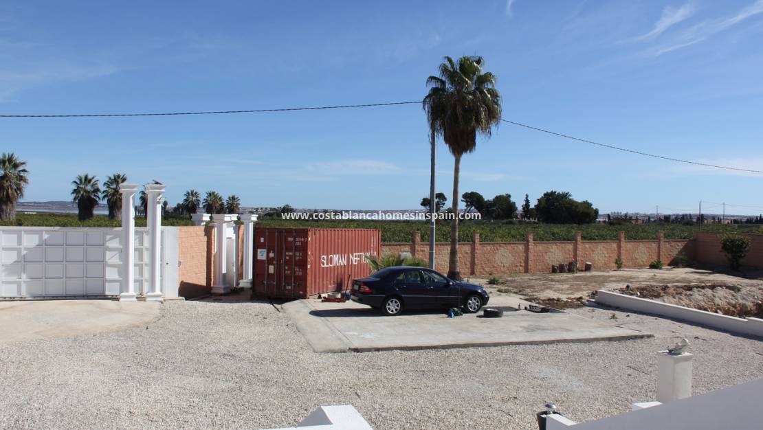 Resale -  - San Miguel de Salinas