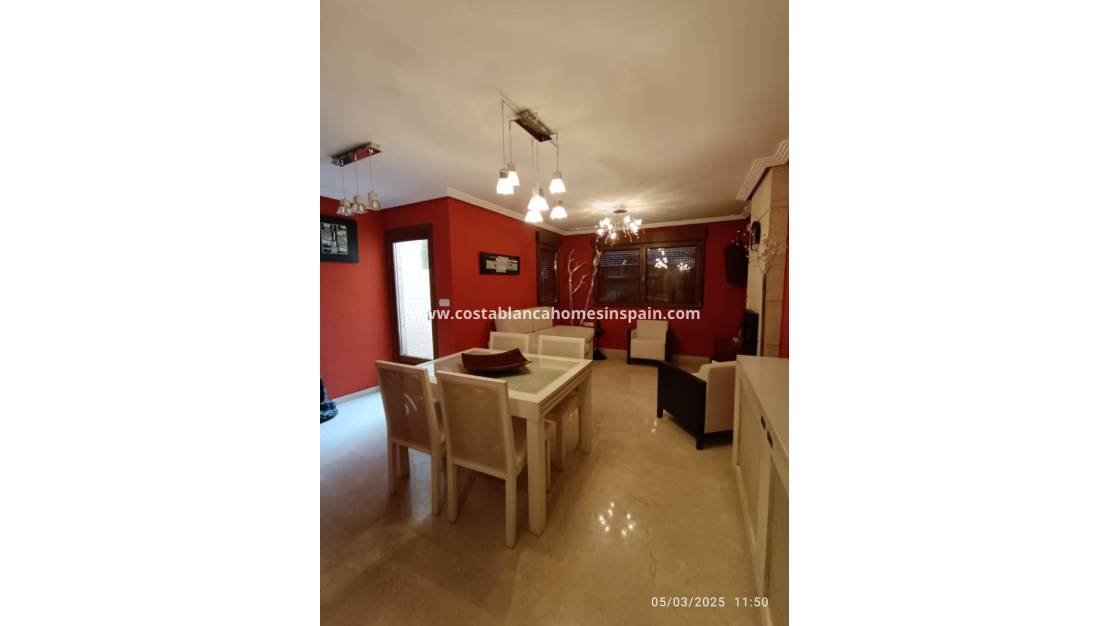Resale - Semi - Detached Villa - Algorfa