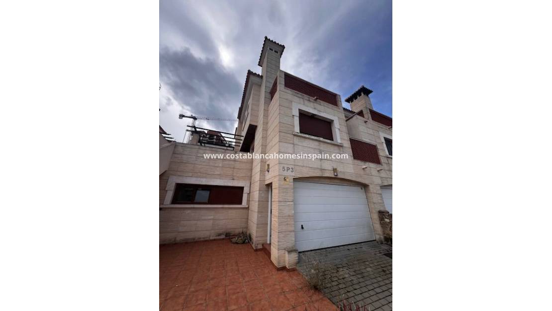 Resale - Semi - Detached Villa - Algorfa