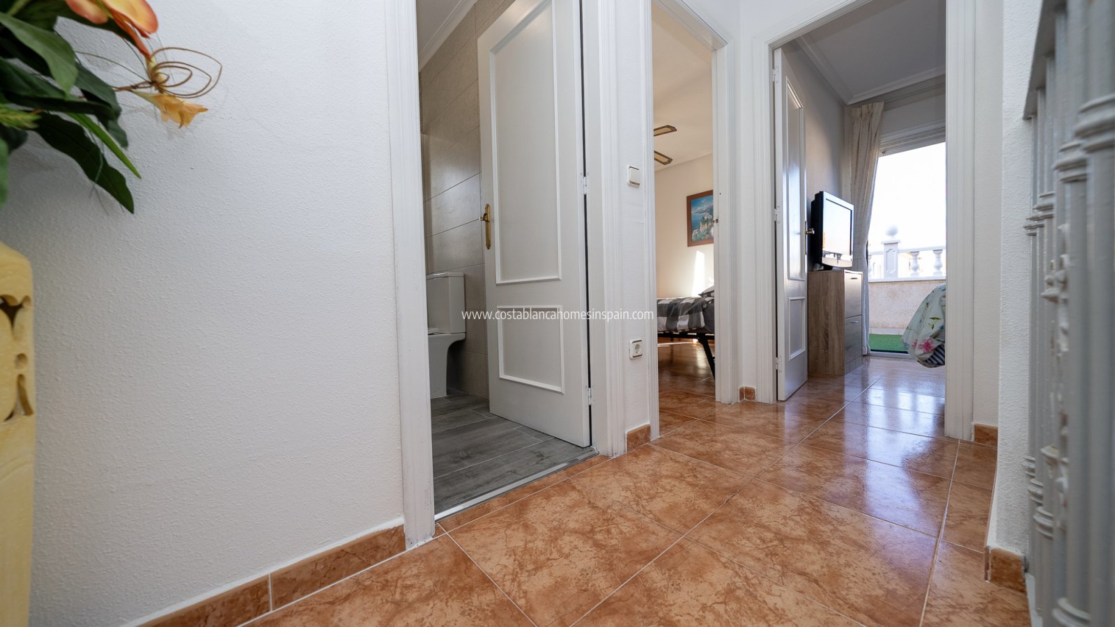 Resale - Semi - Detached Villa - Cabo Roig - La Regia