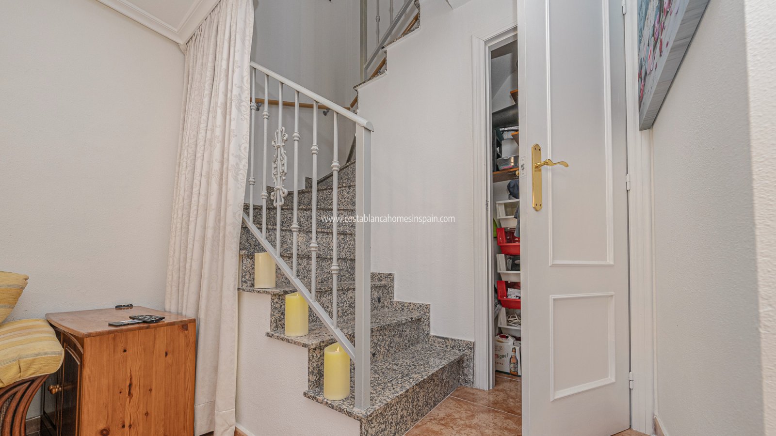 Resale - Semi - Detached Villa - Cabo Roig - La Regia