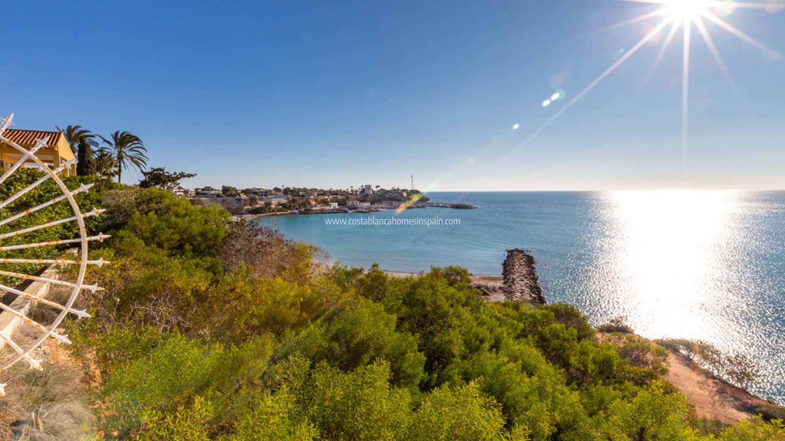Resale - Semi - Detached Villa - Cabo Roig - La Regia