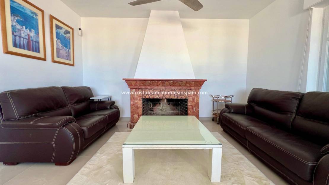 Resale - Semi - Detached Villa - LA MATA