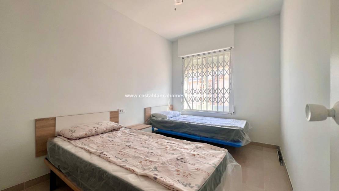 Resale - Semi - Detached Villa - LA MATA