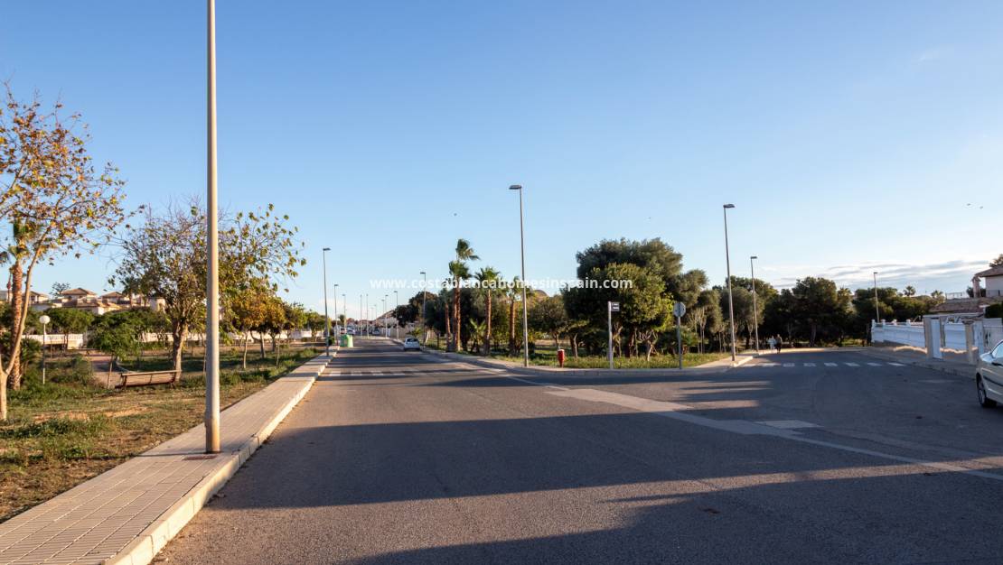 Resale - Semi - Detached Villa - La Zenia - Villas San Jose