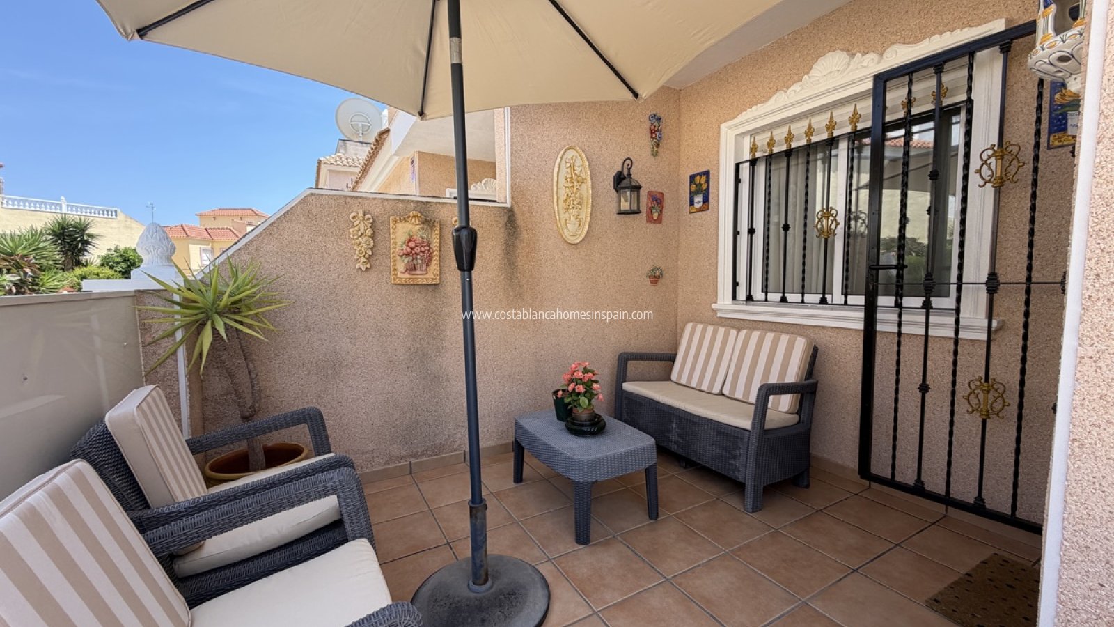 Resale - Semi - Detached Villa - La Zenia