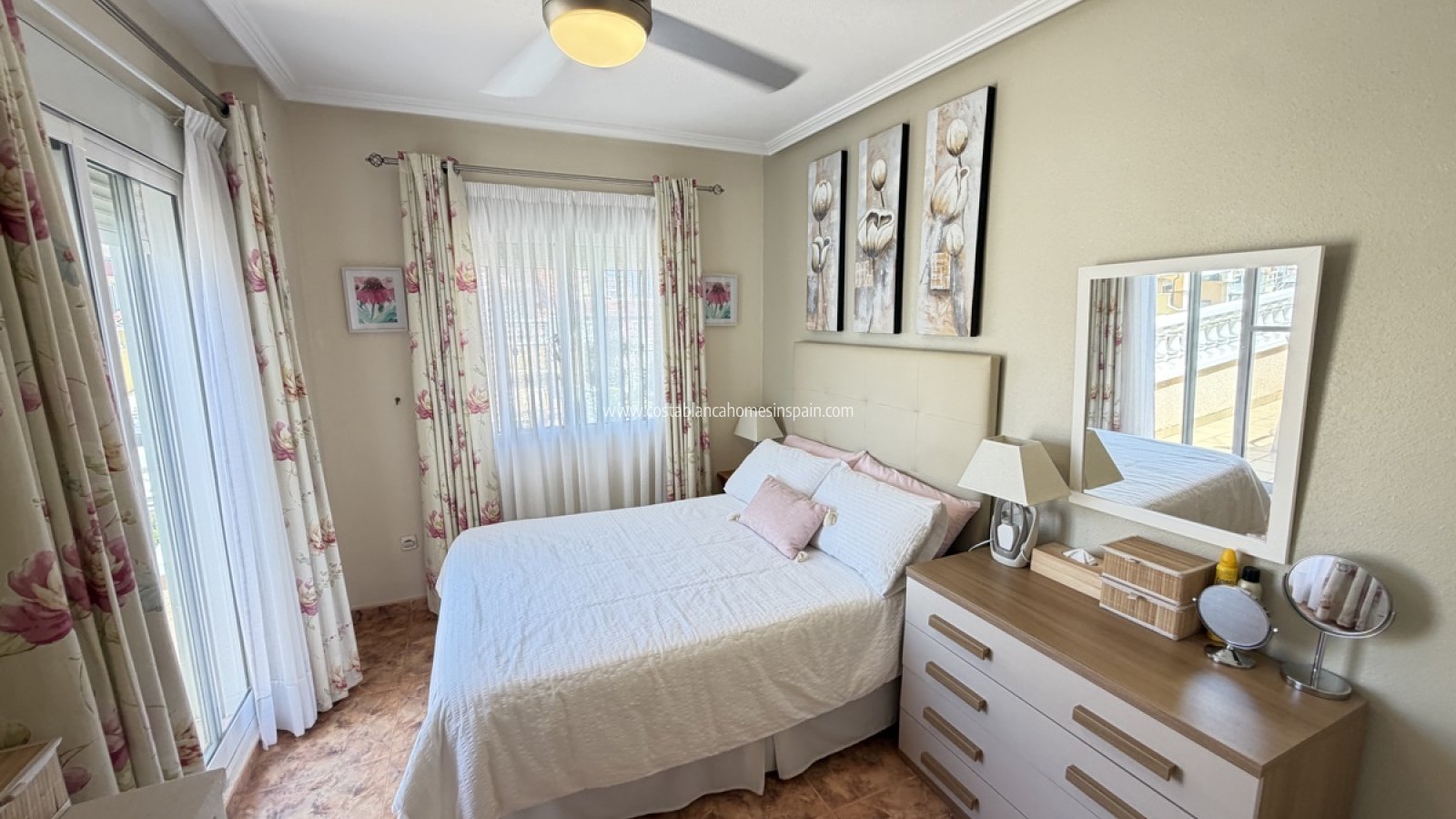 Resale - Semi - Detached Villa - La Zenia