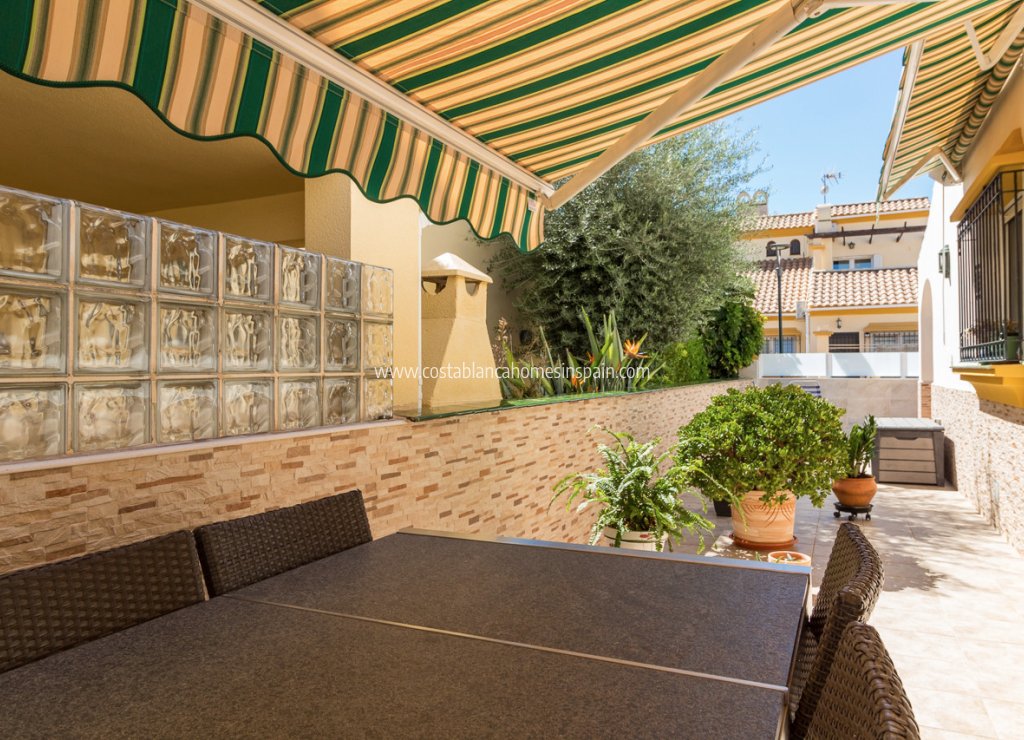 Resale - Semi - Detached Villa - La Zenia