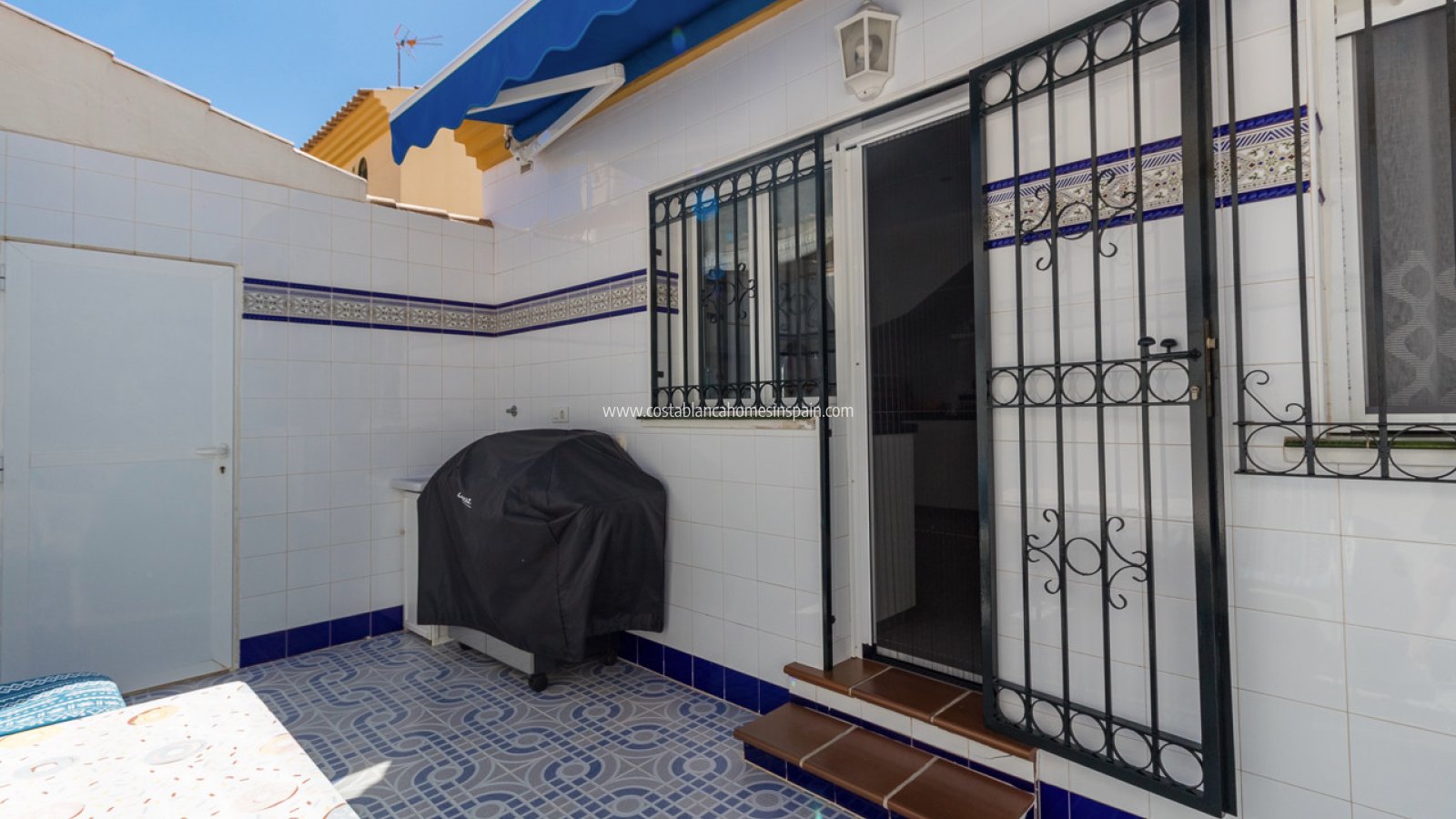 Resale - Semi - Detached Villa - La Zenia