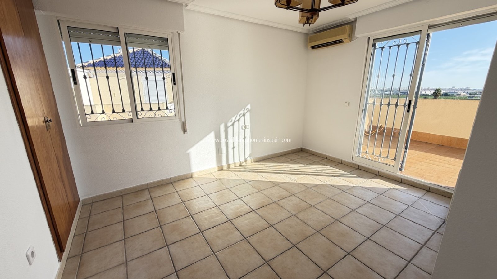 Resale - Semi - Detached Villa - Los Balcones - LOS BALCONES