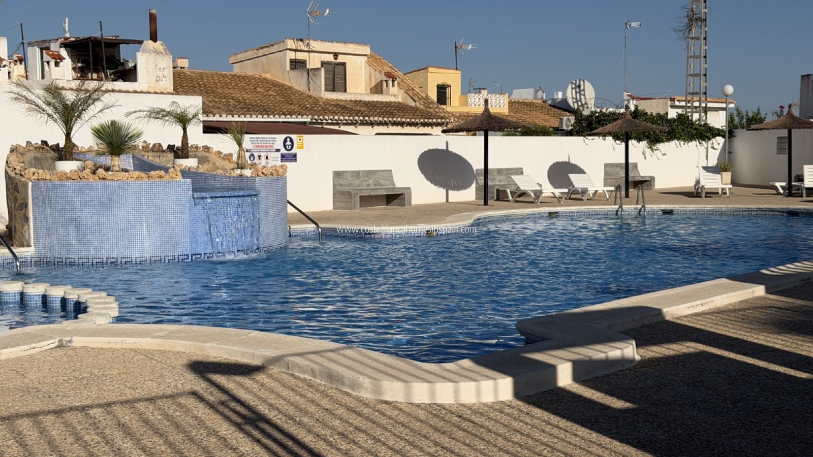 Resale - Semi - Detached Villa - Los Balcones - LOS BALCONES