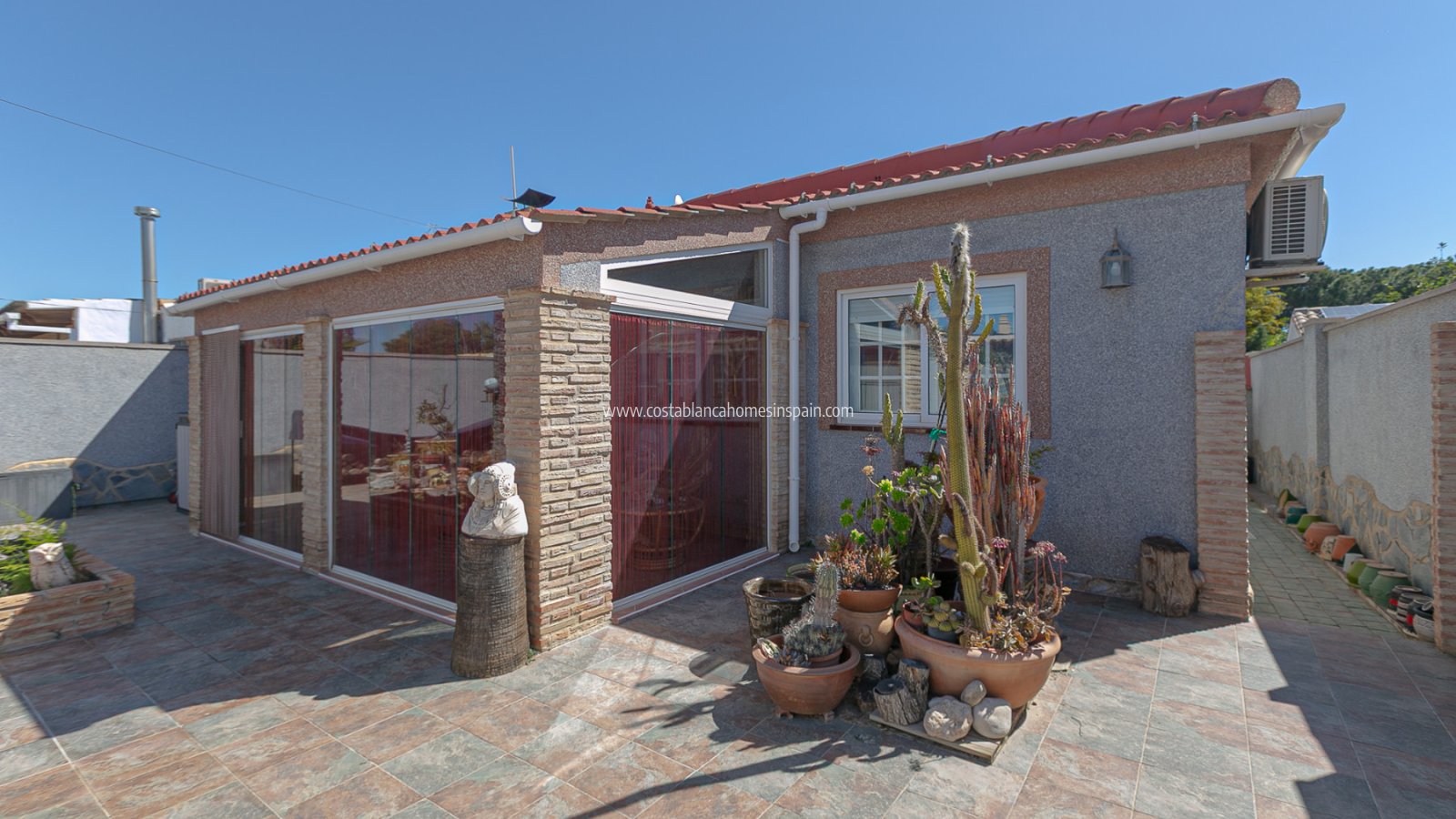 Resale - Semi - Detached Villa - Los Balcones