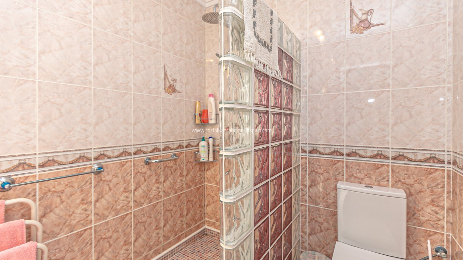 Resale - Semi - Detached Villa - Los Balcones