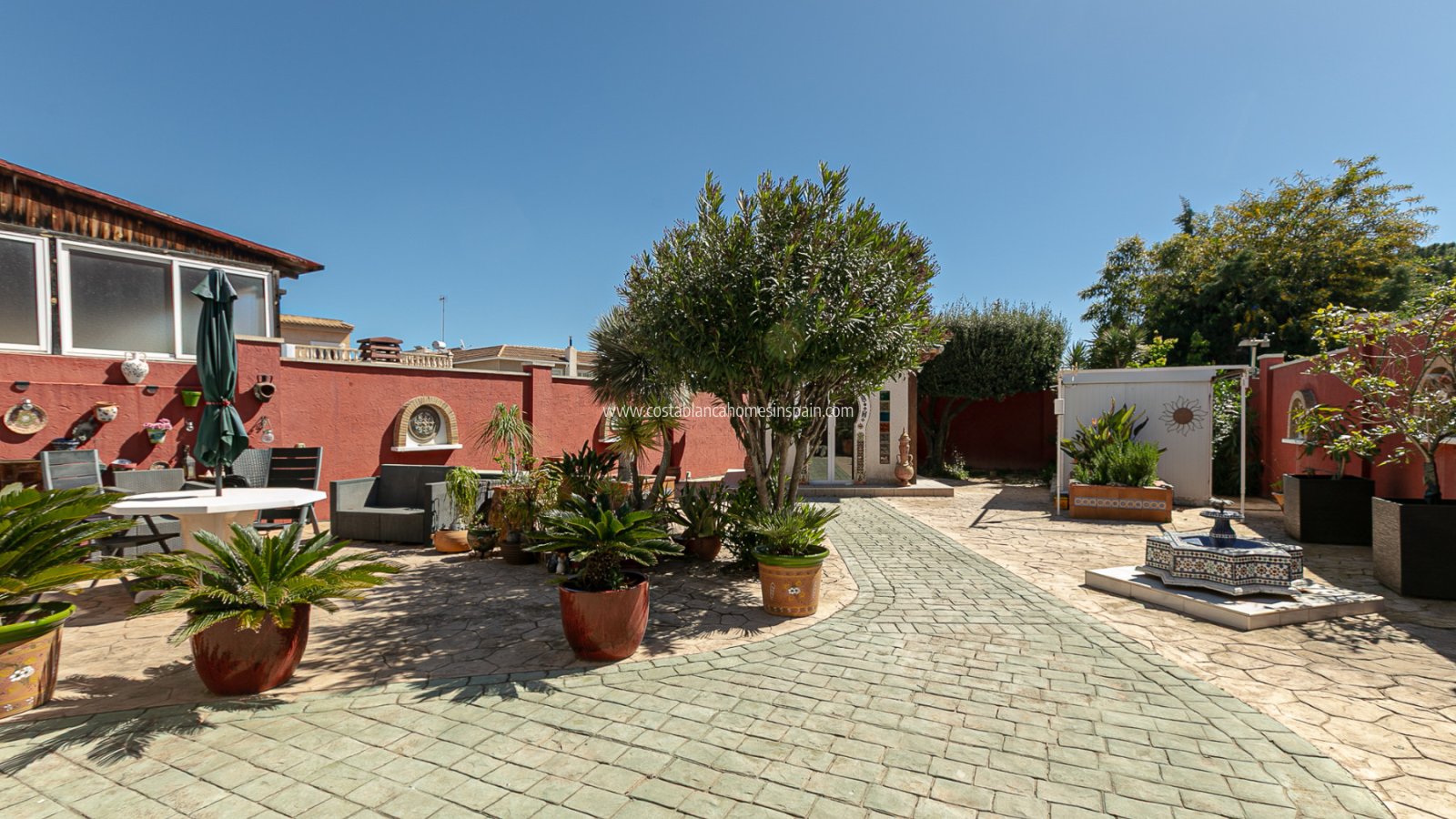 Resale - Semi - Detached Villa - Los Balcones