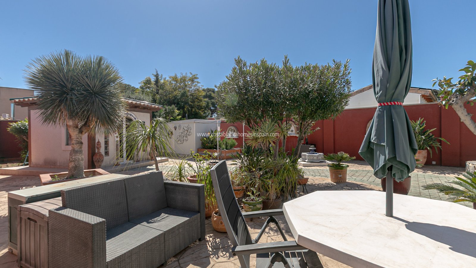 Resale - Semi - Detached Villa - Los Balcones
