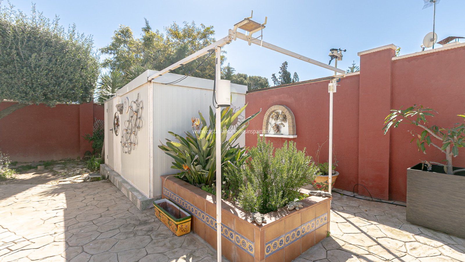 Resale - Semi - Detached Villa - Los Balcones