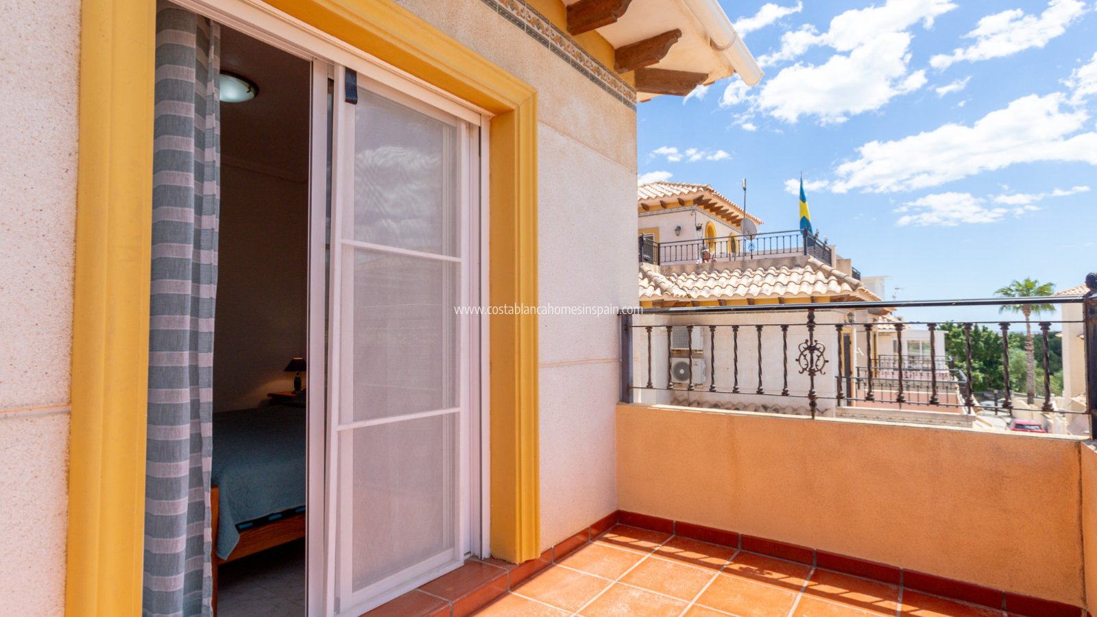 Resale - Semi - Detached Villa - Orihuela Costa - La Zenia