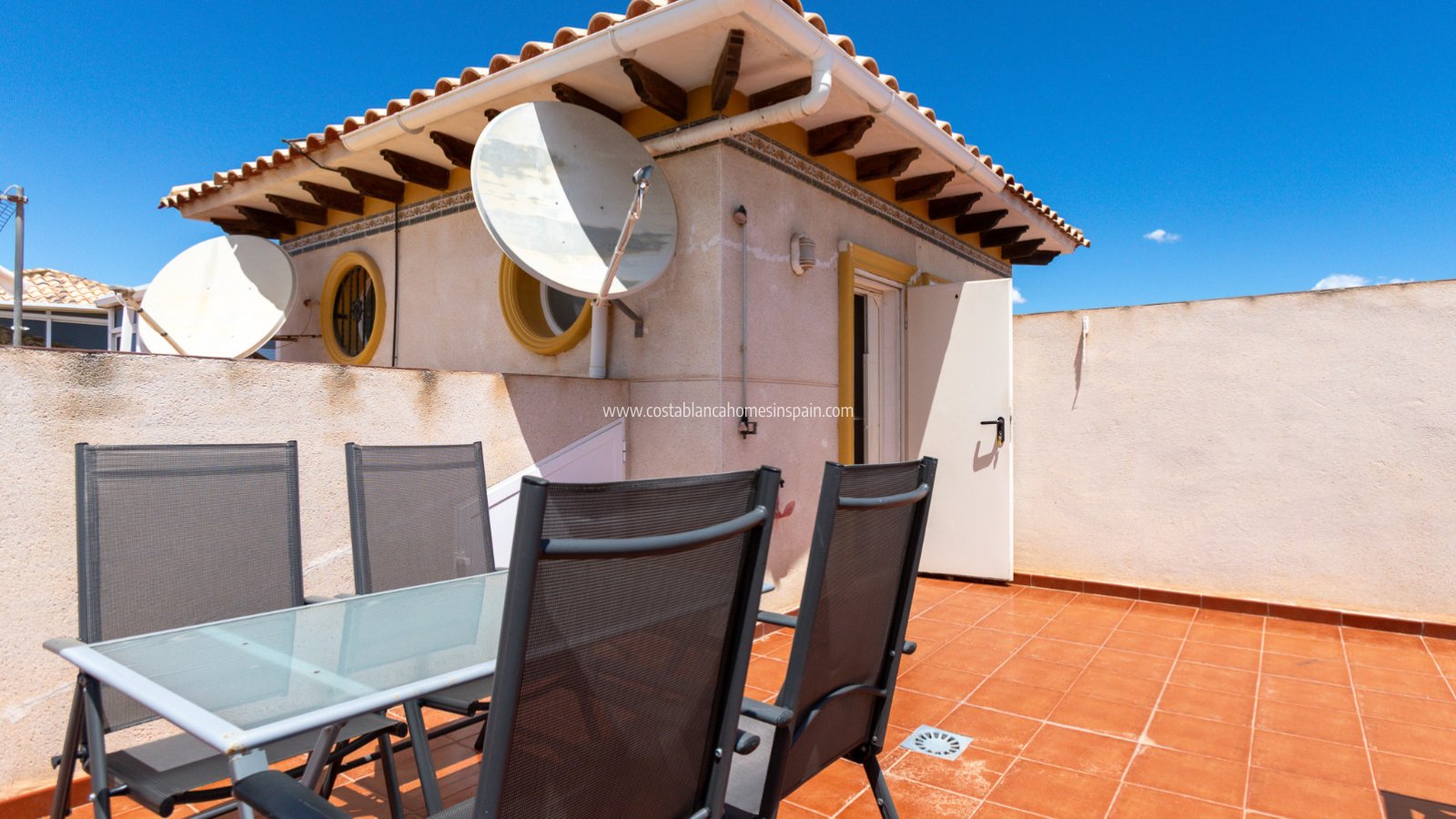 Resale - Semi - Detached Villa - Orihuela Costa - La Zenia