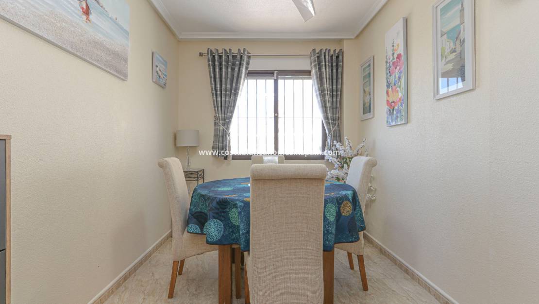 Resale - Semi - Detached Villa - Orihuela Costa - Playa Flamenca