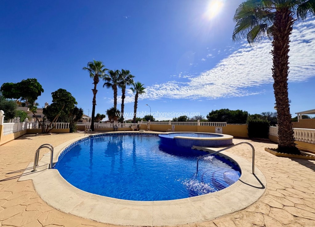 Resale - Semi - Detached Villa - Playa Flamenca - Costa Blanca South