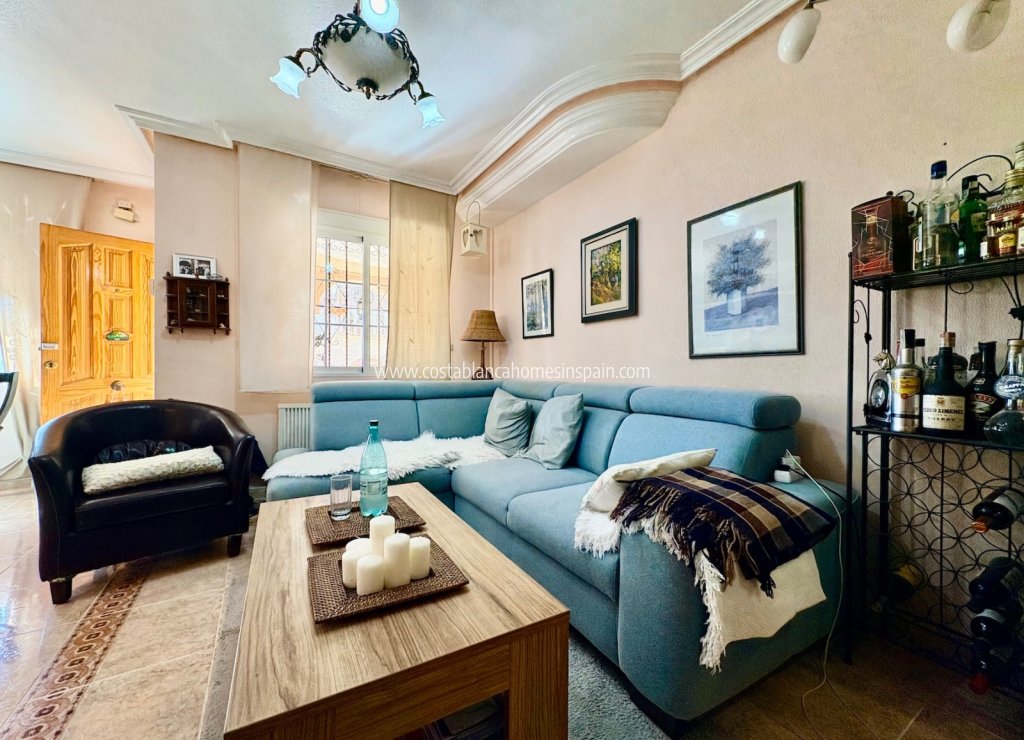 Resale - Semi - Detached Villa - Playa Flamenca - Costa Blanca South
