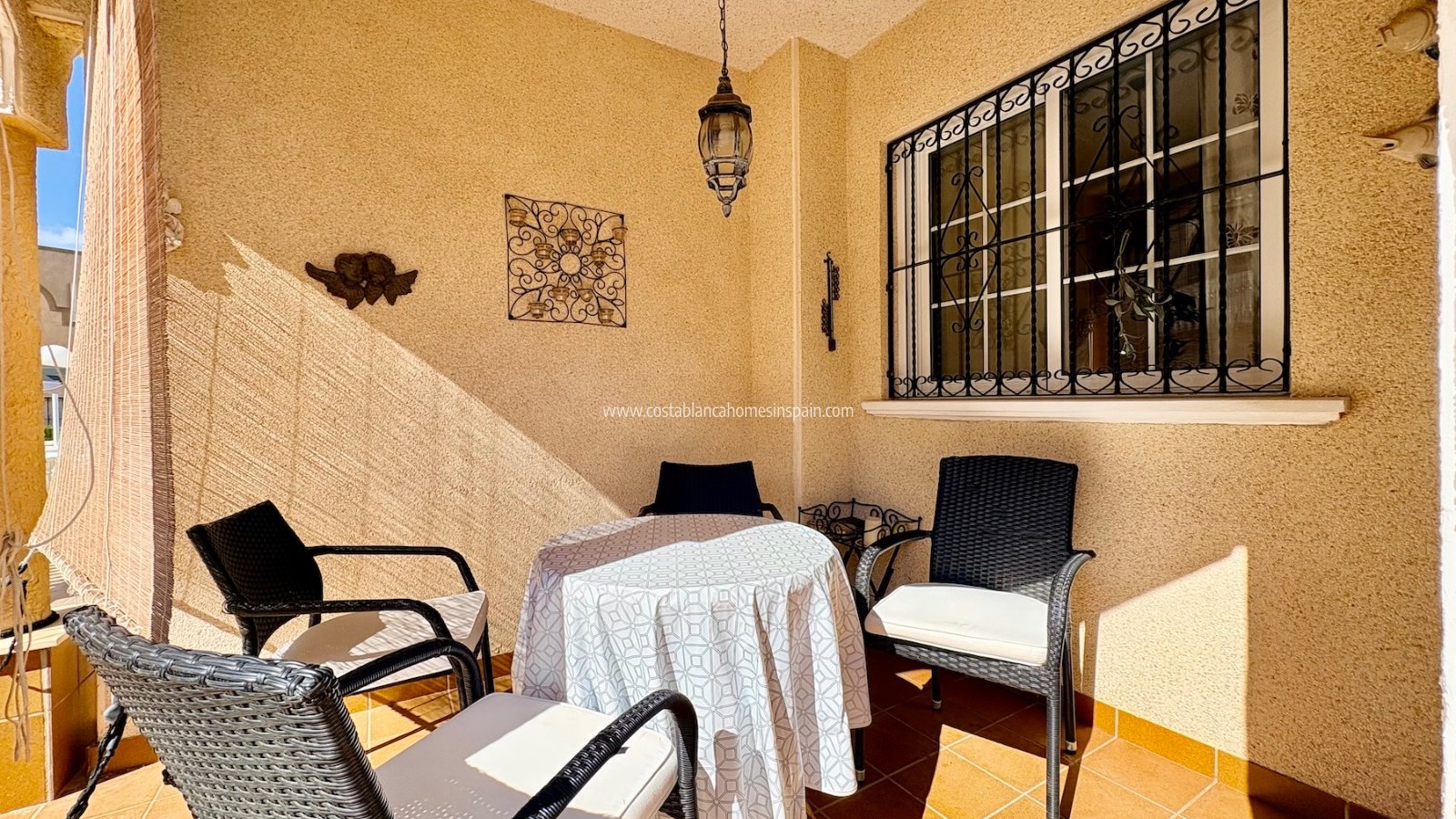 Resale - Semi - Detached Villa - Playa Flamenca - Costa Blanca South