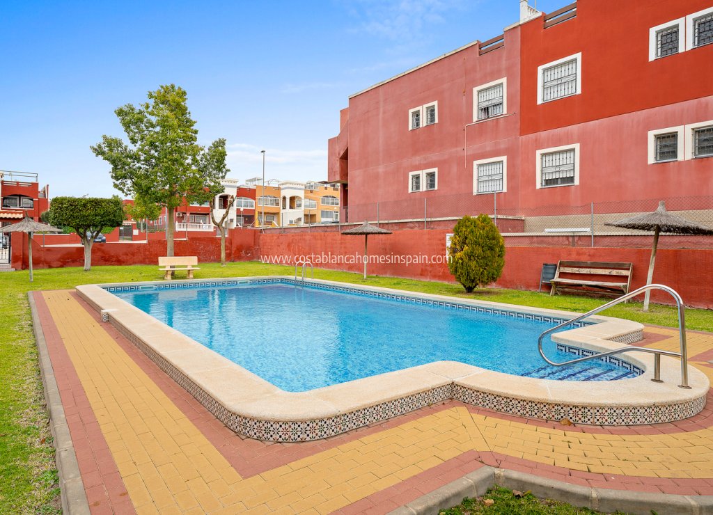 Resale - Semi - Detached Villa - Playa Flamenca - Costa Blanca South