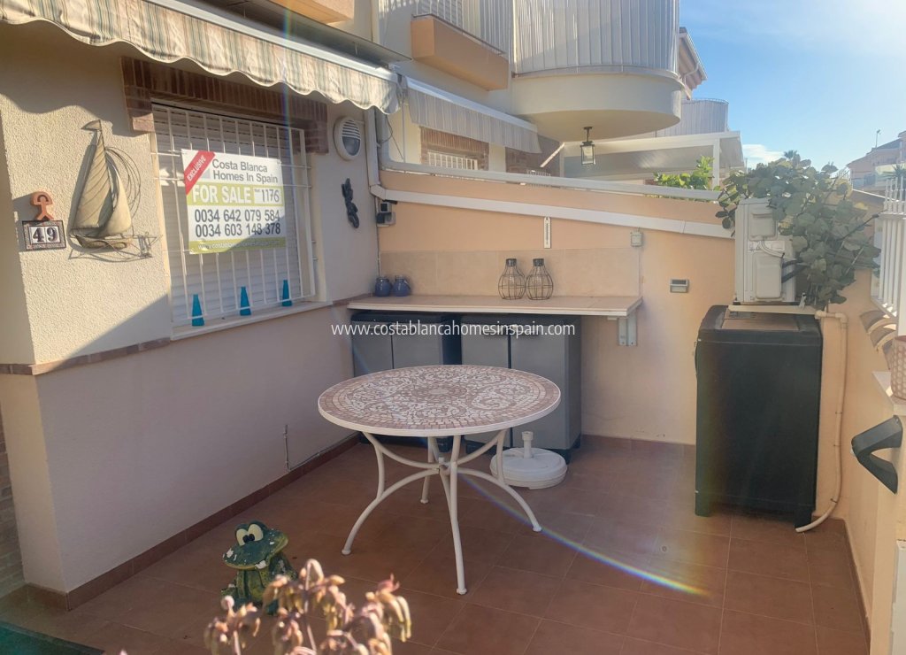 Resale - Semi - Detached Villa - Playa Flamenca - Costa Blanca South