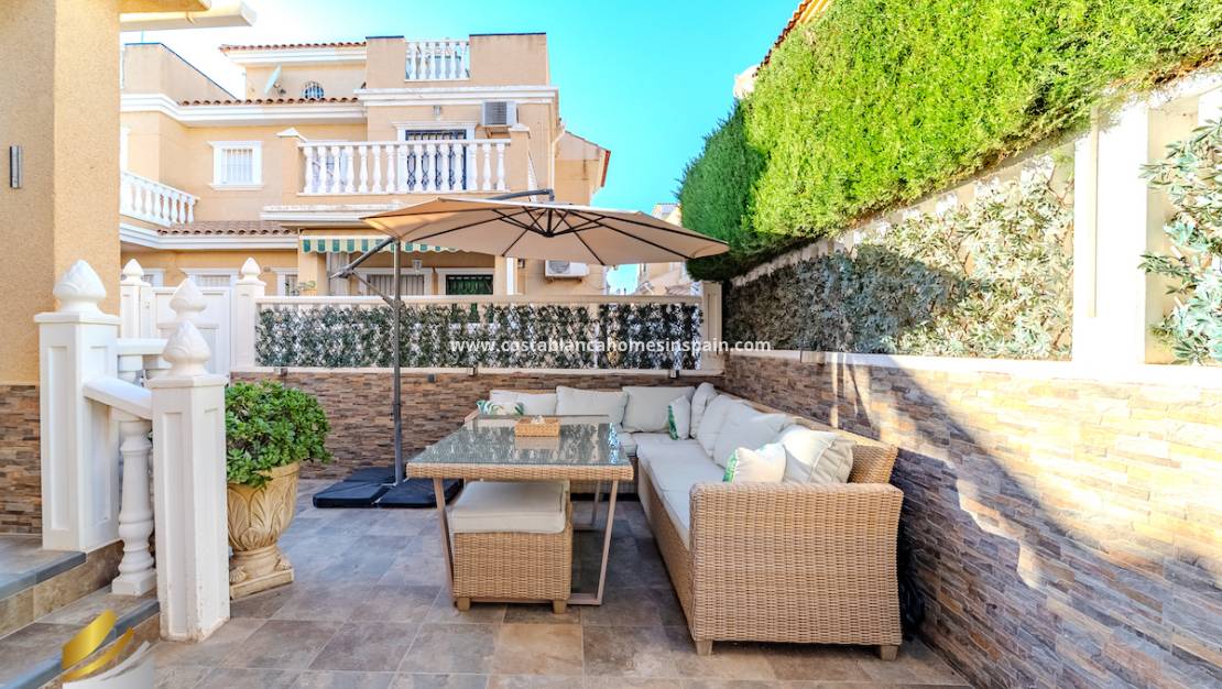 Resale - Semi - Detached Villa - Playa Flamenca - Costa Blanca South