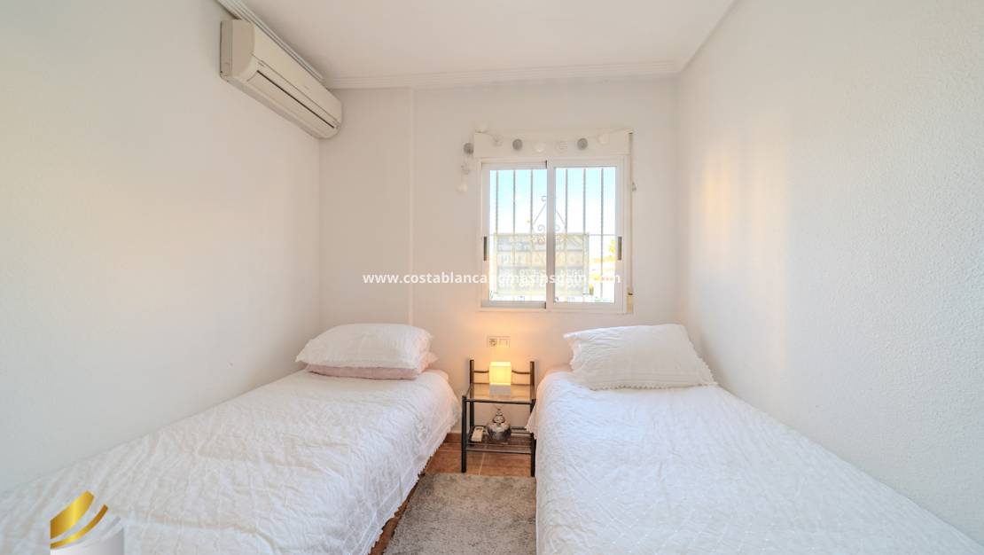 Resale - Semi - Detached Villa - Playa Flamenca - Costa Blanca South