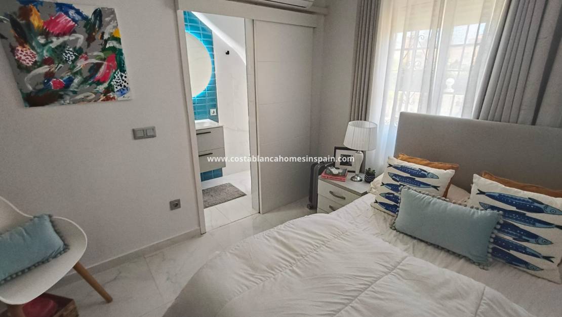 Resale - Semi - Detached Villa - Playa Flamenca - Costa Blanca South