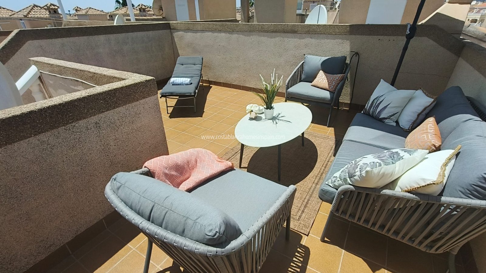 Resale - Semi - Detached Villa - Playa Flamenca - Costa Blanca South