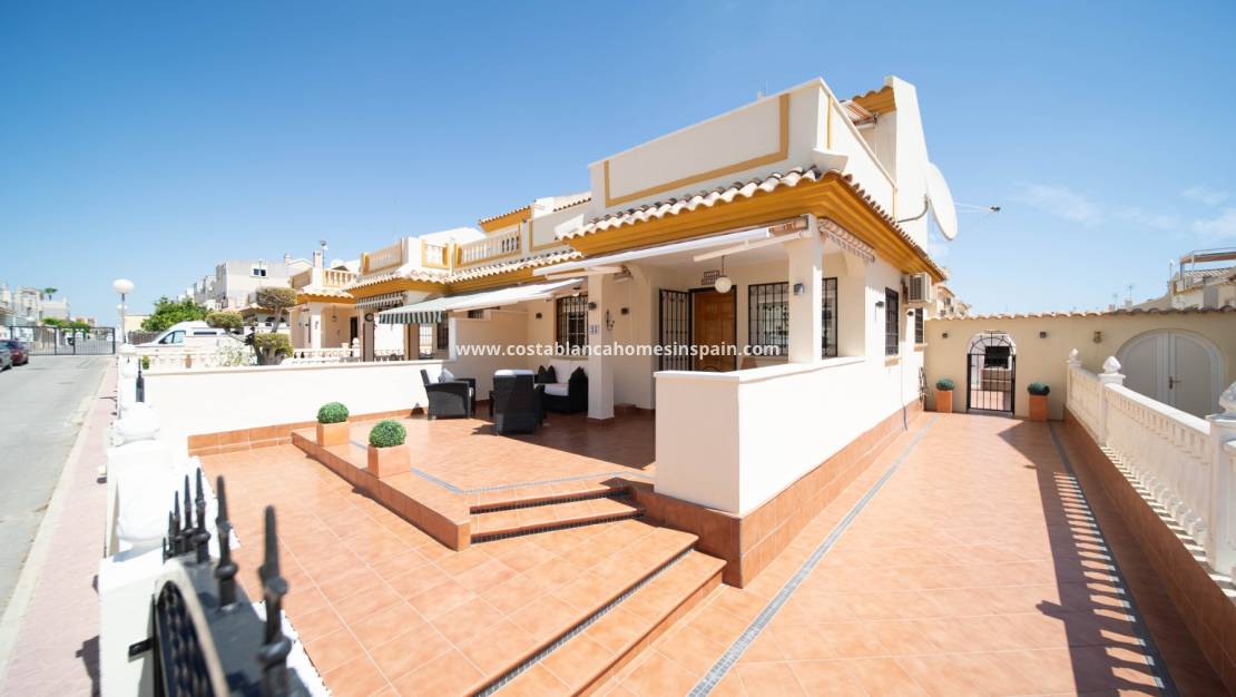 Resale - Semi - Detached Villa - Playa Flamenca - Costa Blanca South