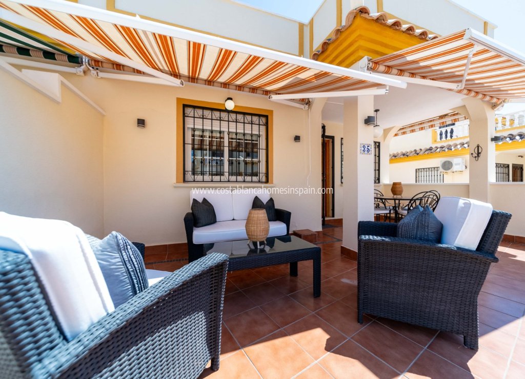 Resale - Semi - Detached Villa - Playa Flamenca - Costa Blanca South