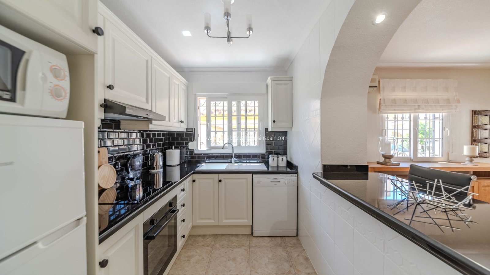 Resale - Semi - Detached Villa - Playa Flamenca - Costa Blanca South