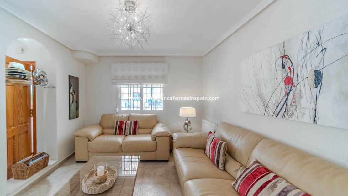 Resale - Semi - Detached Villa - Playa Flamenca - Costa Blanca South