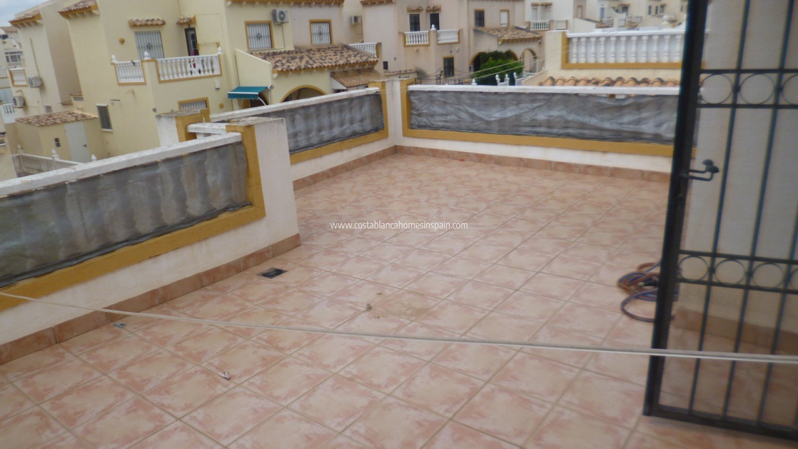 Resale - Semi - Detached Villa - Playa Flamenca - Orihuela Costa