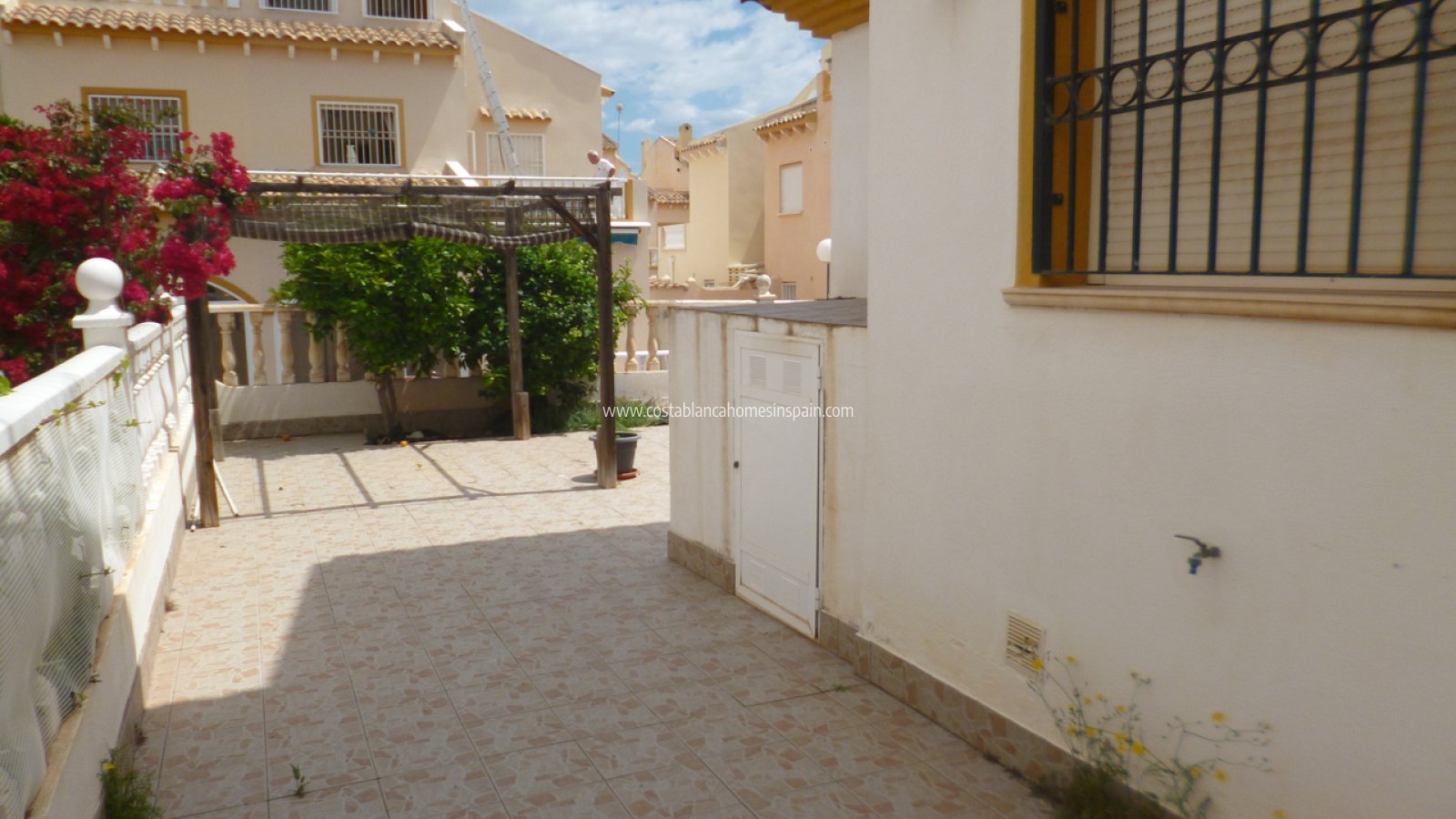 Resale - Semi - Detached Villa - Playa Flamenca - Orihuela Costa