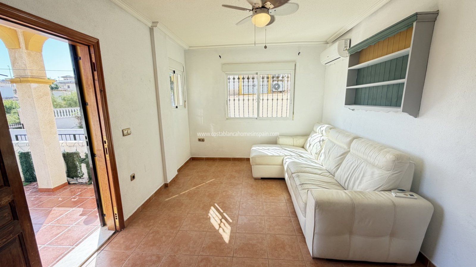 Resale - Semi - Detached Villa - Playa Flamenca - Orihuela Costa