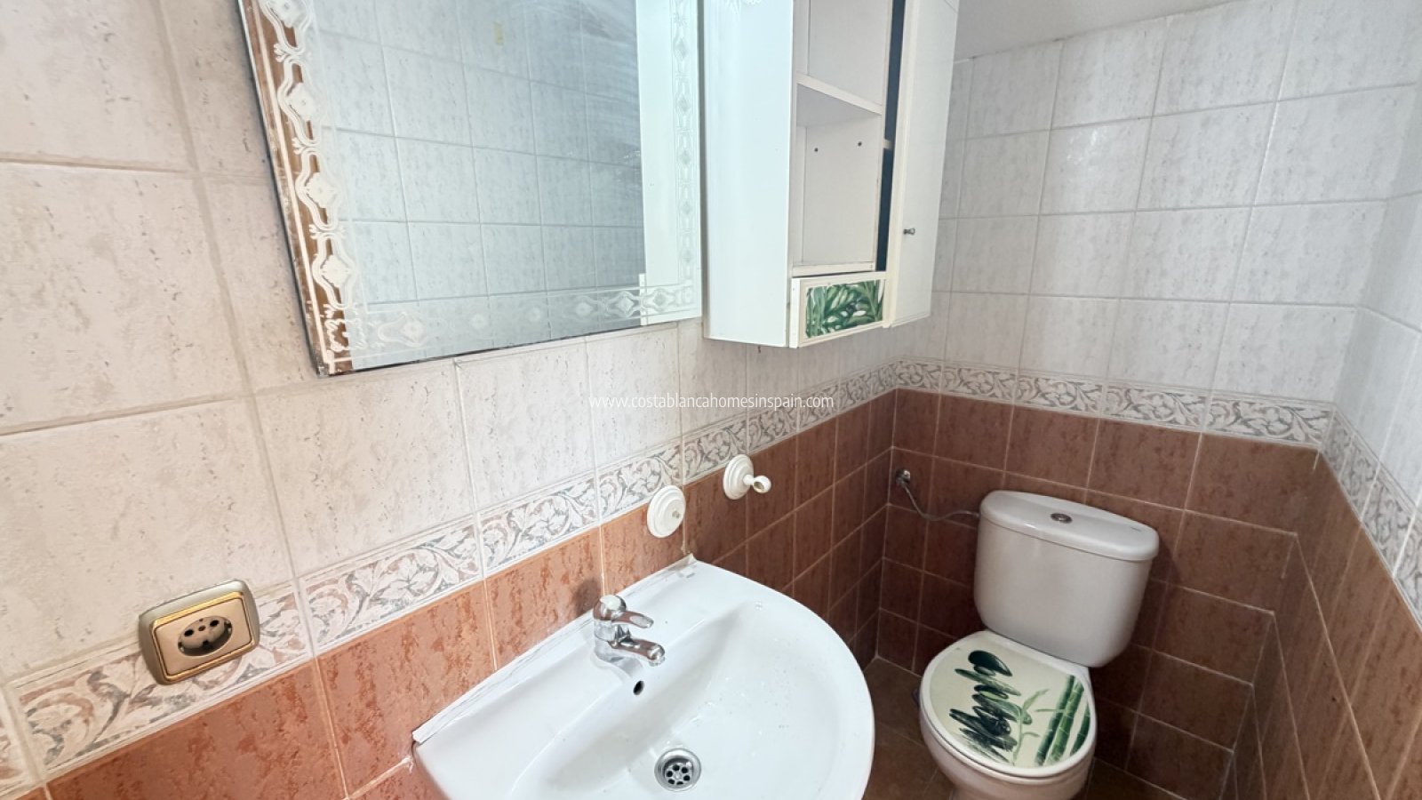 Resale - Semi - Detached Villa - Playa Flamenca - Orihuela Costa