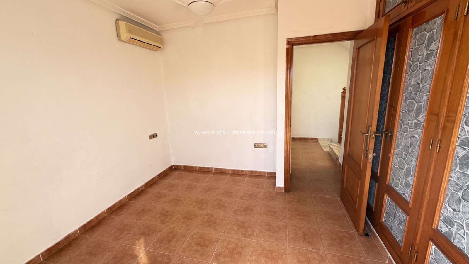 Resale - Semi - Detached Villa - Playa Flamenca - Orihuela Costa